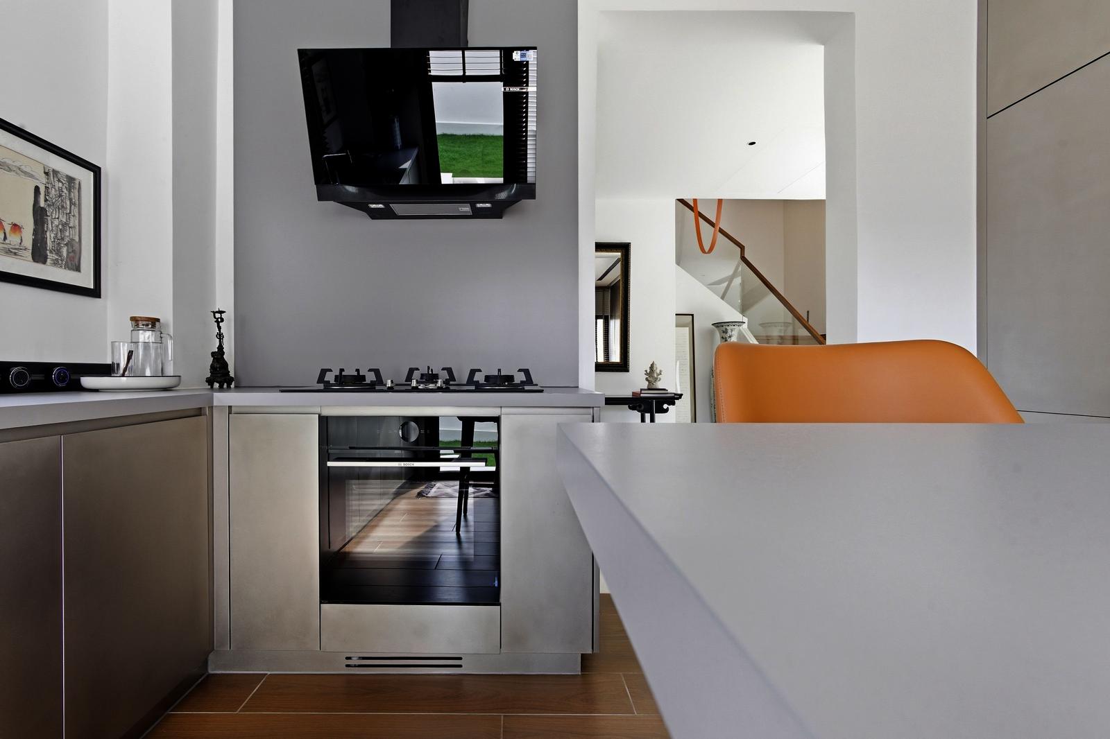 Bosch oven and hood